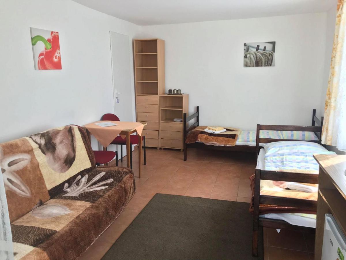 Domki Letniskowe Wiga Kołobrzeg Exteriör bild